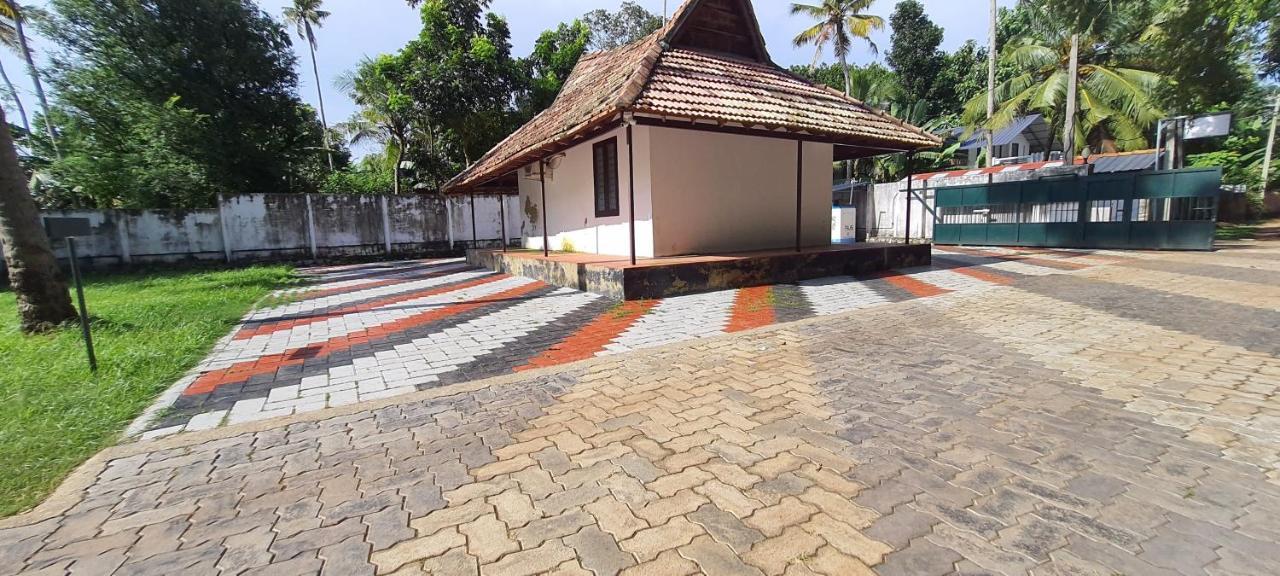 Ripples Service Villas Kollam Dış mekan fotoğraf