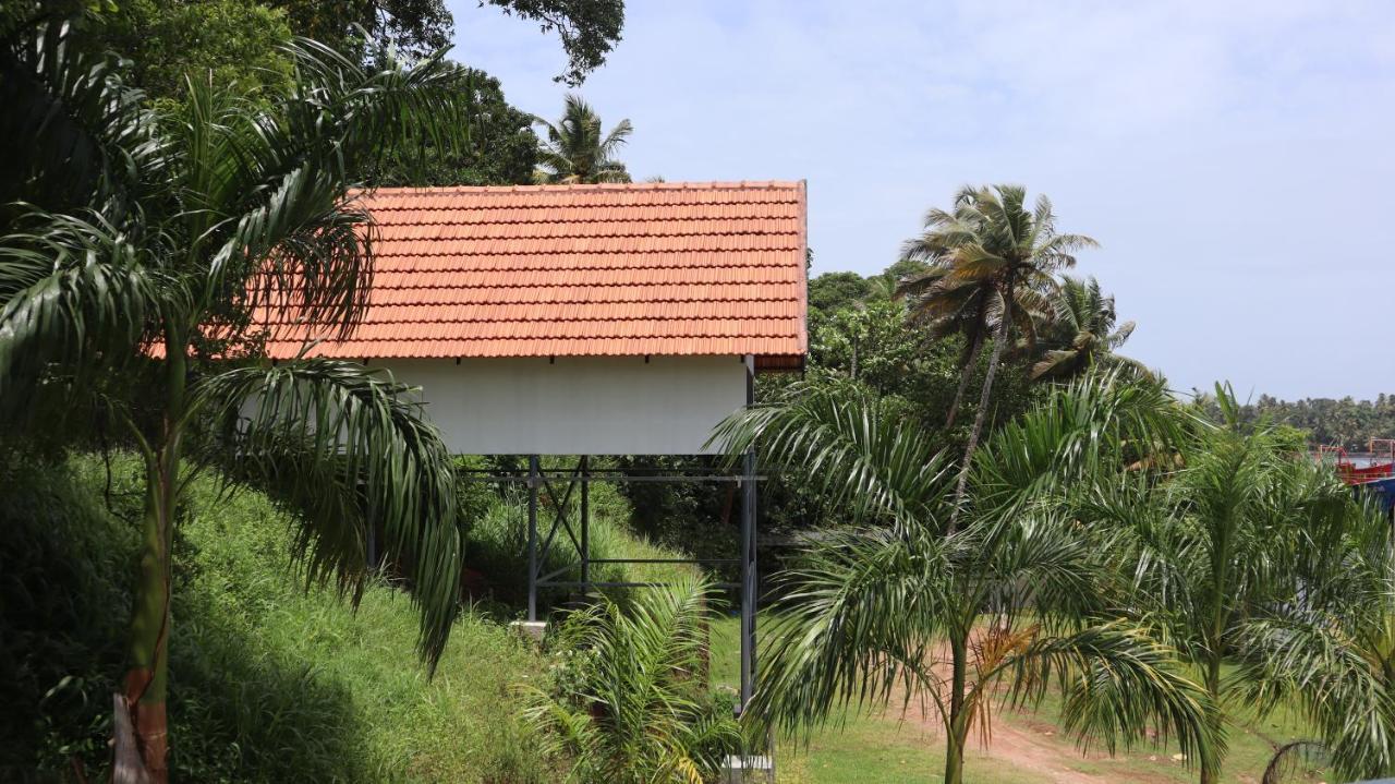 Ripples Service Villas Kollam Dış mekan fotoğraf